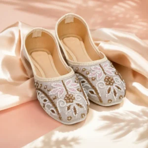 blush-blossom-pearl-embroidered-jutti